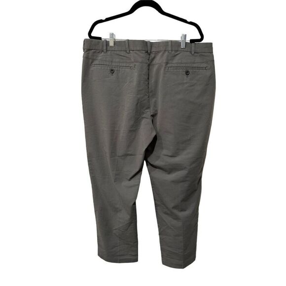 Izod Stretch Chino Straight Pants Gray Men's Size 40x30 - Picture 9 of 13